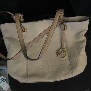 Michael Kors Pebble Leather Large Tote Off White